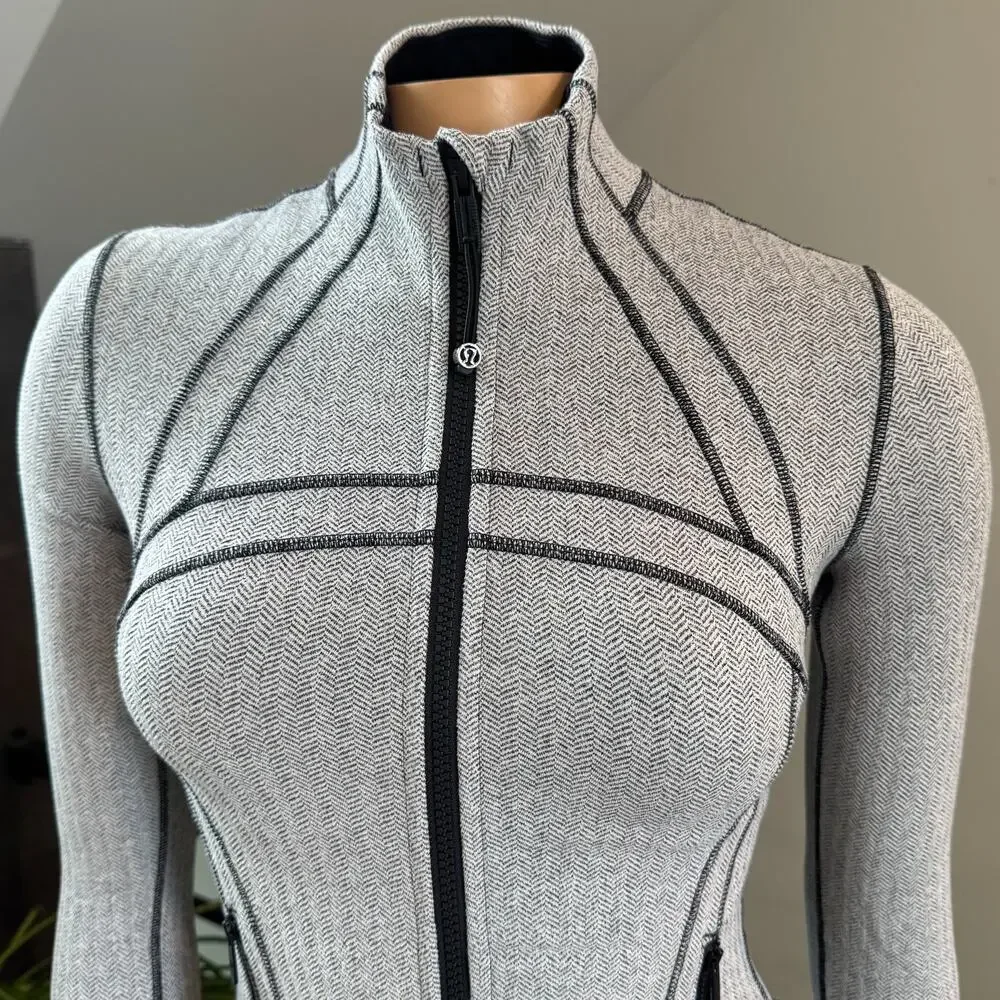 Lululemon Define Jacket Heathered Herringbone Gray/Black Size 4, Style LW3JPMS